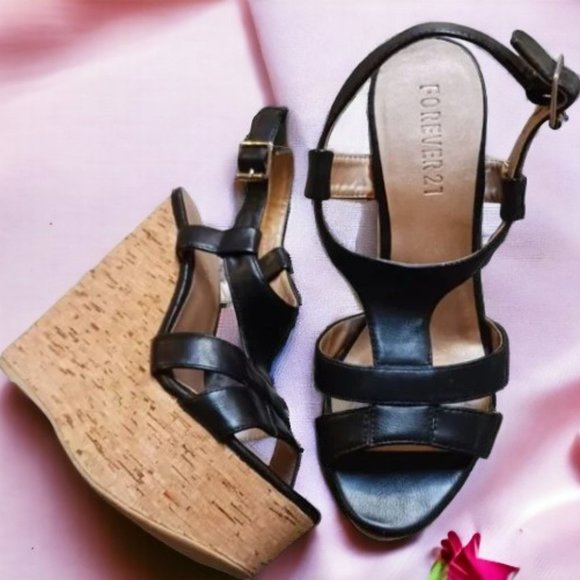 Forever 21 Cork Wedge  Heel Black Vegan  Platform Sandals Size 5 - Picture 1 of 9